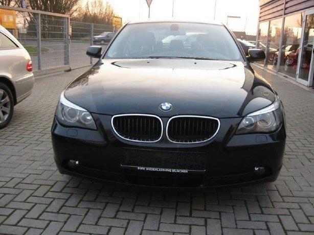 BMW 520i: 10 фото