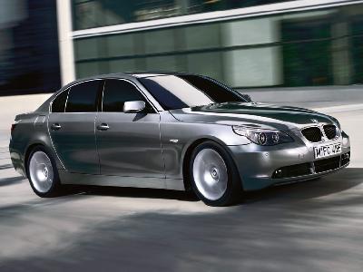 BMW 545i: 11 фото