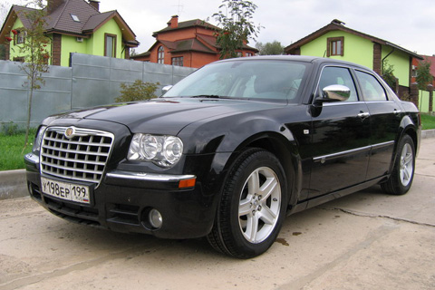 Chrysler 300: 2 фото