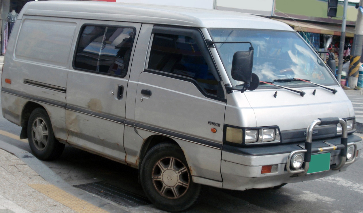 Hyundai Grace: 7 фото