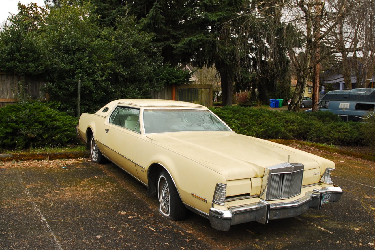 Lincoln Continental Mark IV: 10 фото