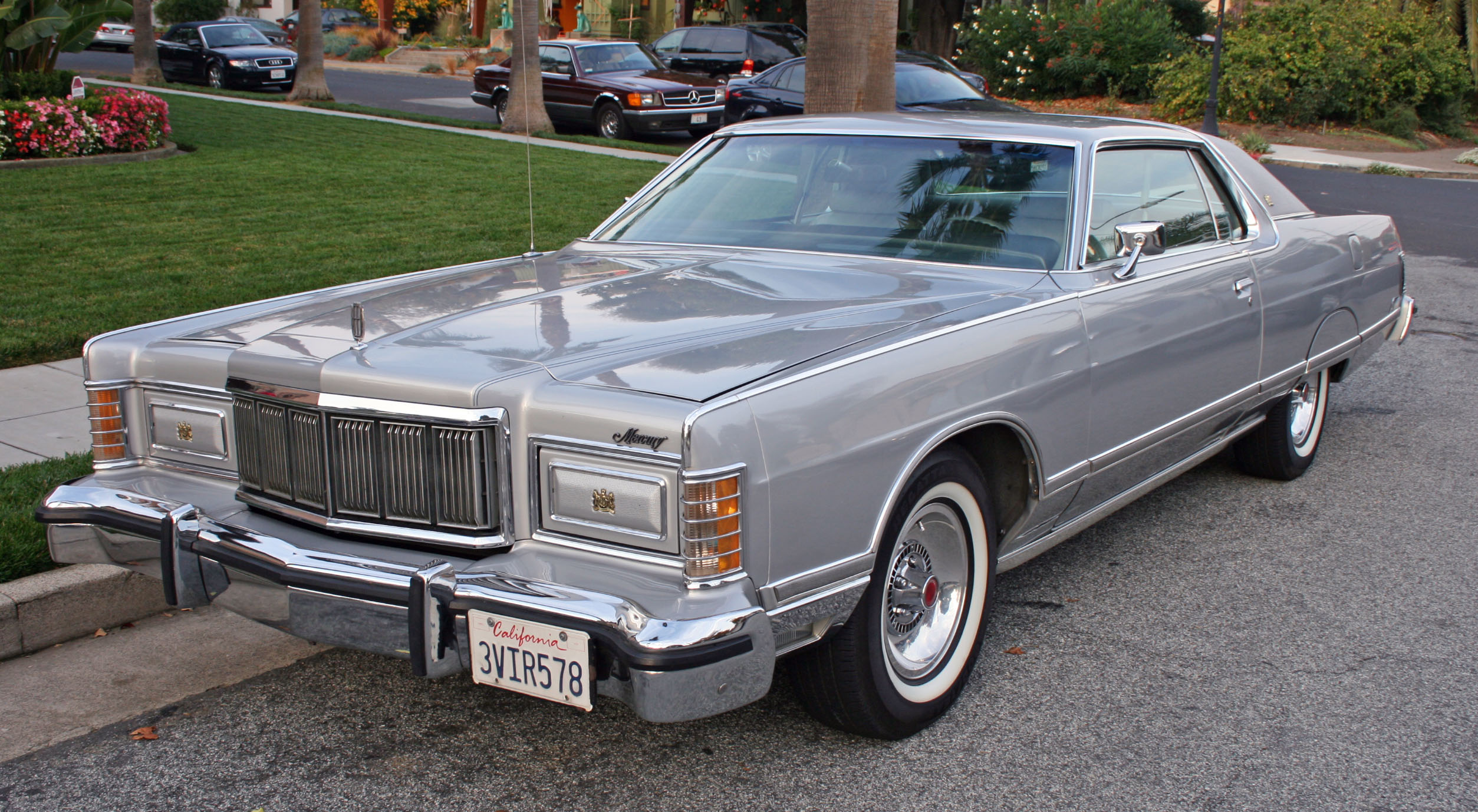 Mercury Marquis: 9 фото