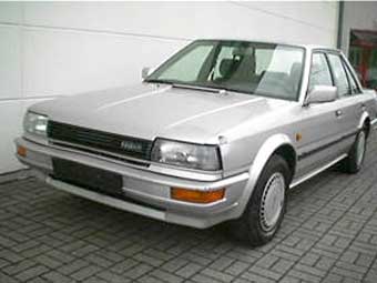 Nissan Bluebird: 3 фото