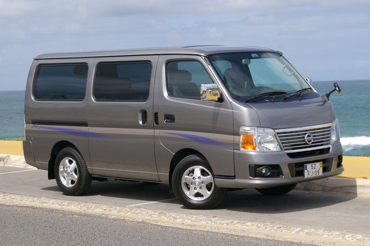 Nissan Caravan: 7 фото