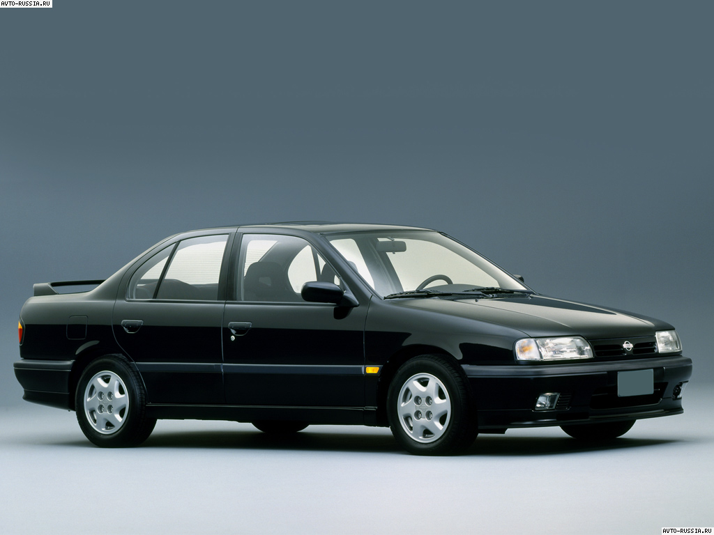 Nissan Primera: 8 фото