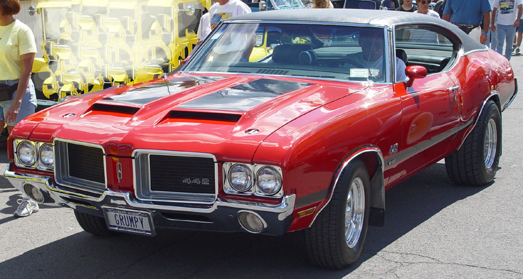 Oldsmobile 442: 1 фото