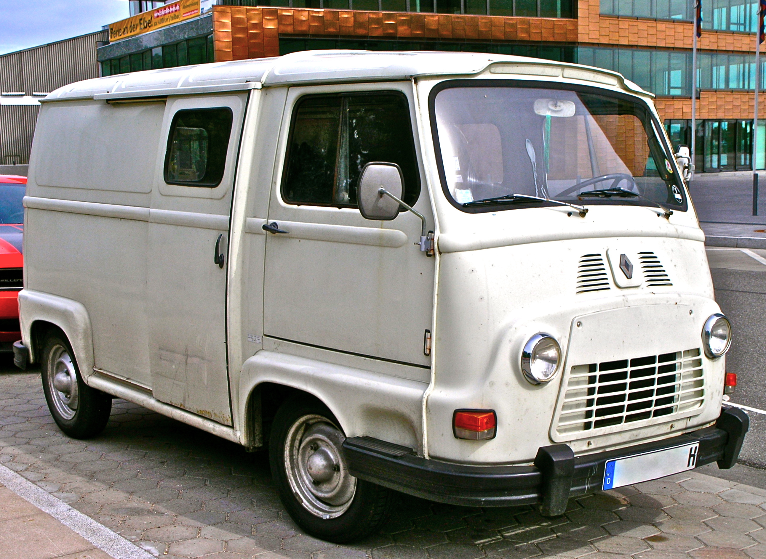 Renault Estafette: 7 фото