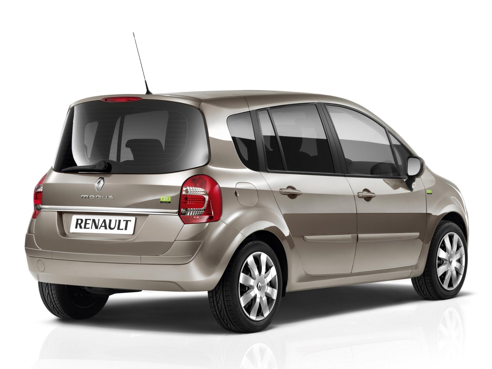 Renault Grand Modus: 8 фото