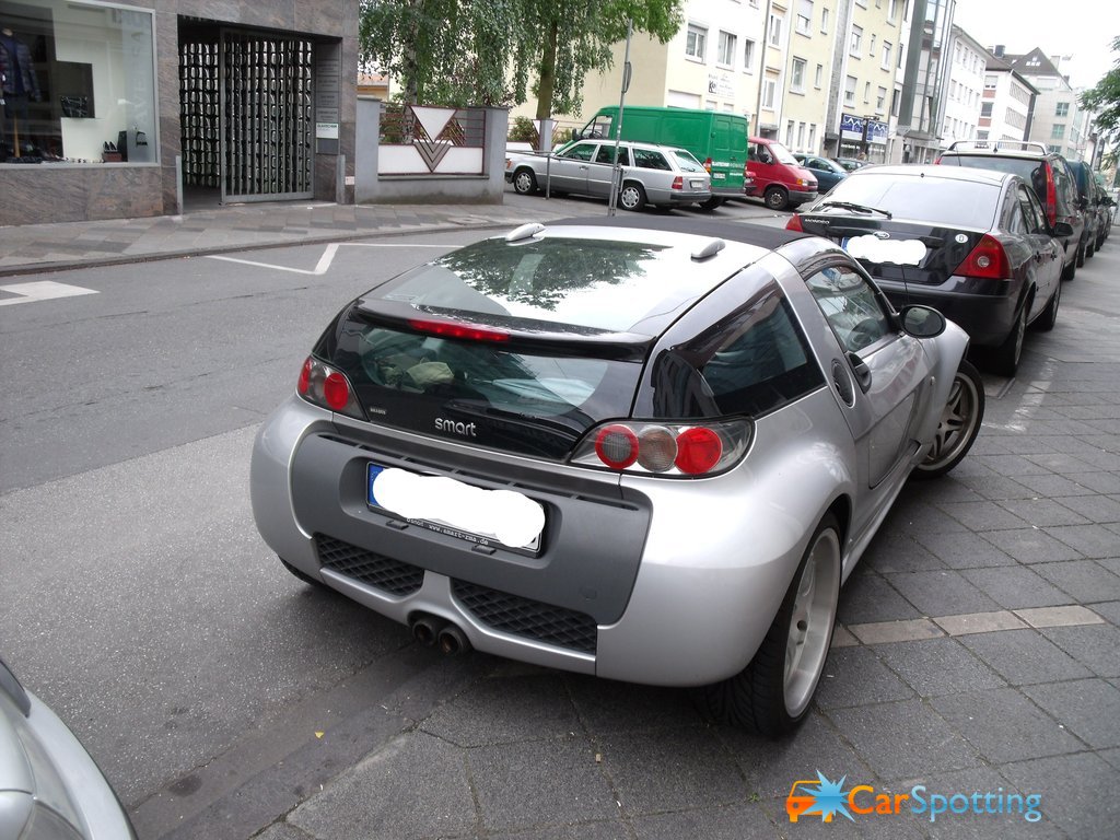 Smart Roadster Brabus: 9 фото