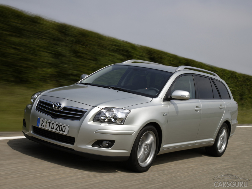 Toyota Avensis: 12 фото