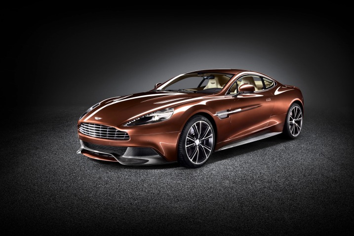 Aston Martin Vanquish: 1 фото