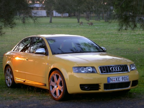 Audi S4: 5 фото