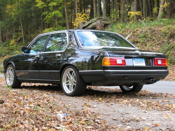 BMW 7-series E23