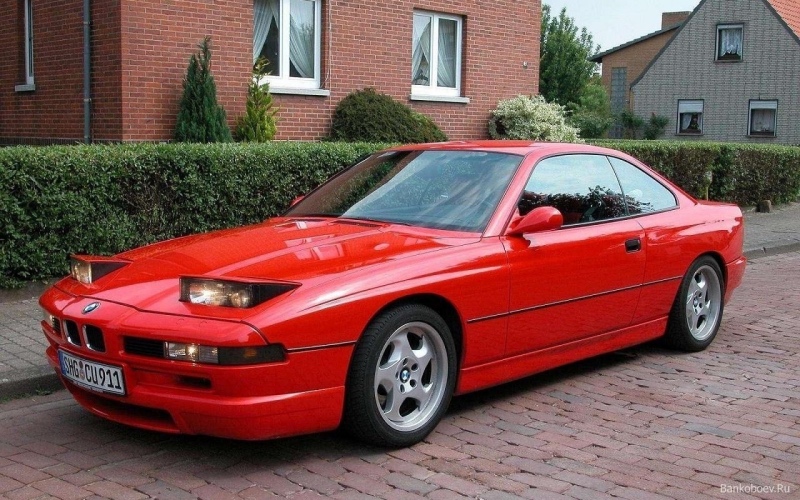 Характеристики BMW 850: 4 фото