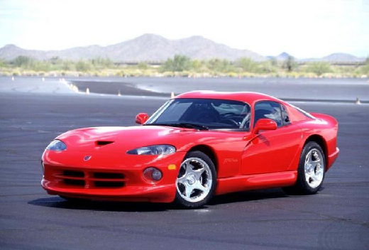 Chrysler Viper: 4 фото