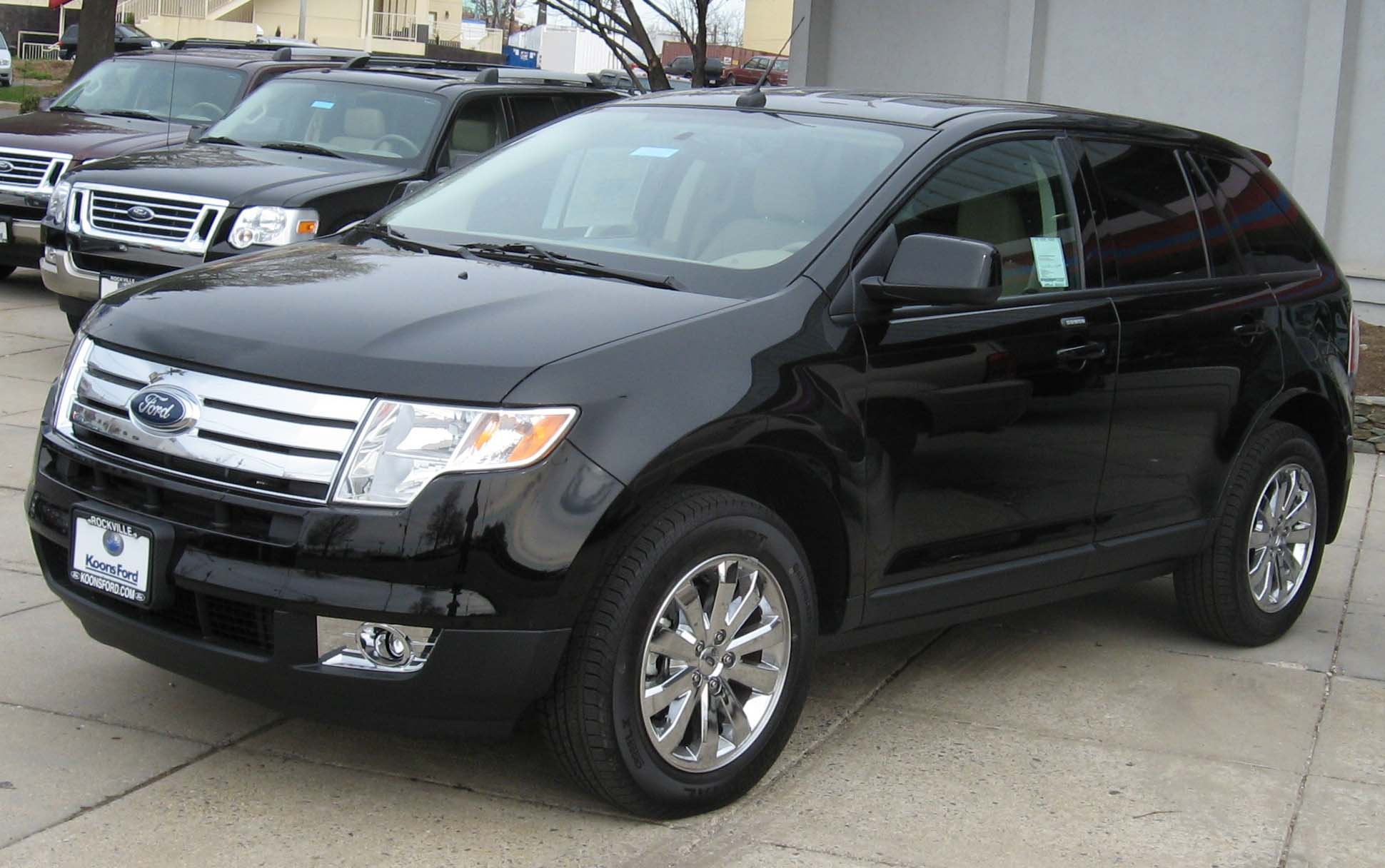 Ford Edge: 3 фото