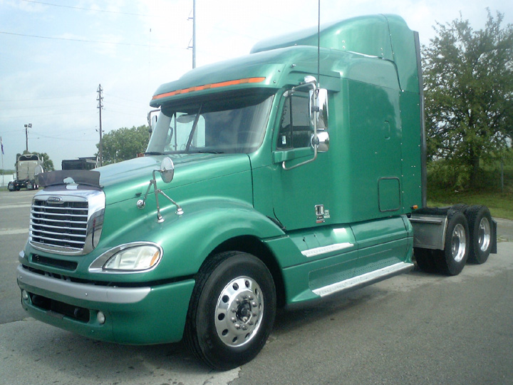 Freightliner Columbia: 5 фото