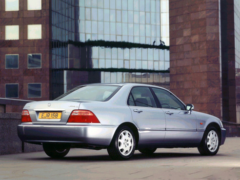 Honda Legend III: 9 фото