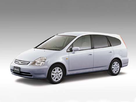 Honda Stream: 9 фото