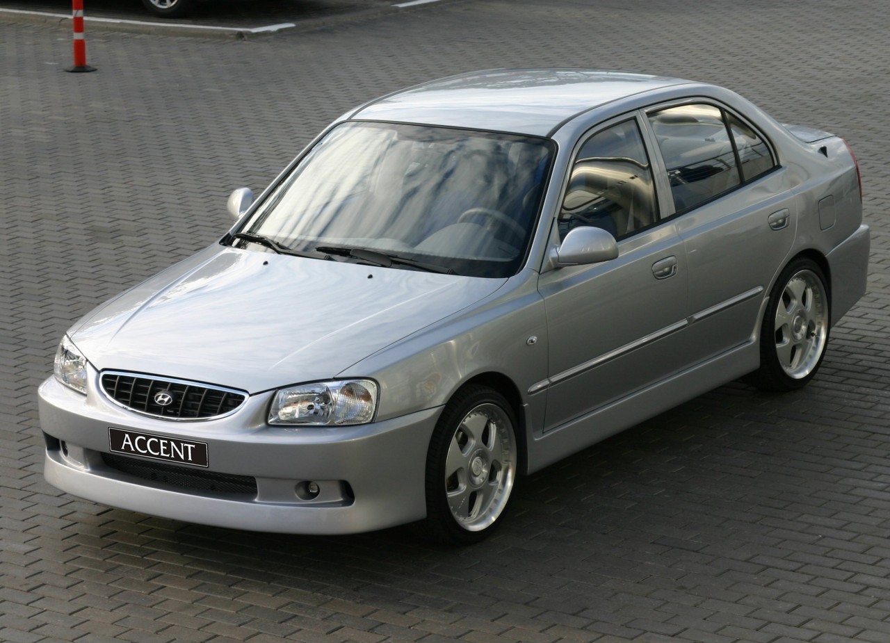 Hyundai Accent: 11 фото