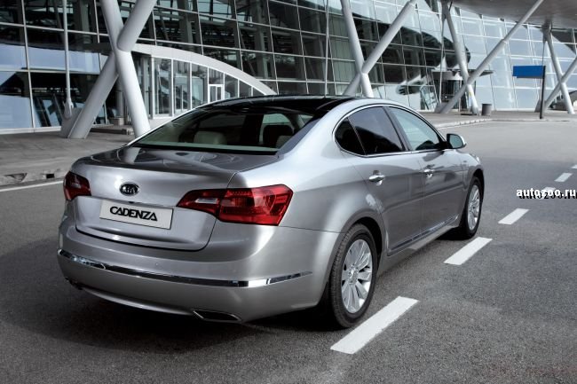 Kia Cadenza: 8 фото