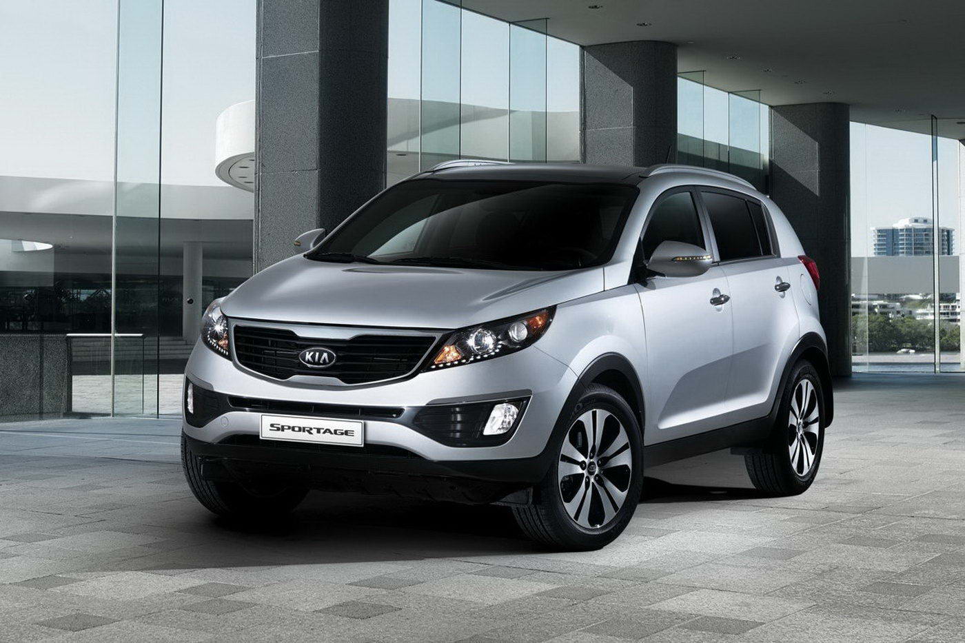 Kia Sportage I: 8 фото