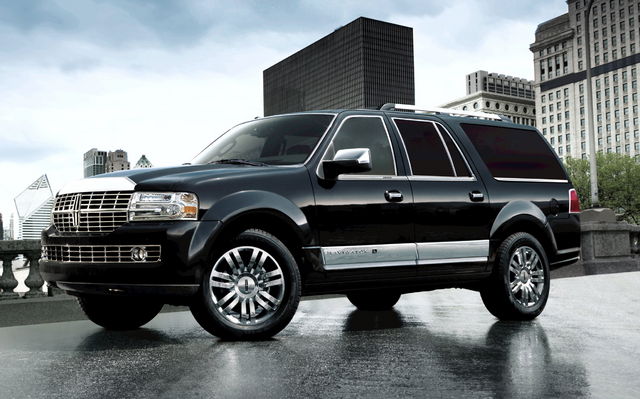 Lincoln Navigator: 12 фото