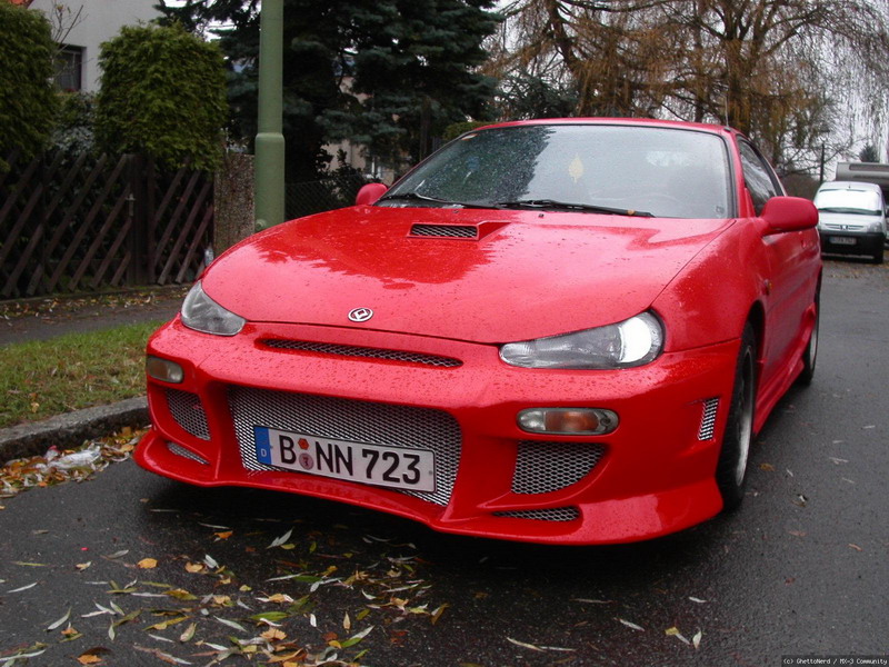 Mazda Mx-3: 9 фото