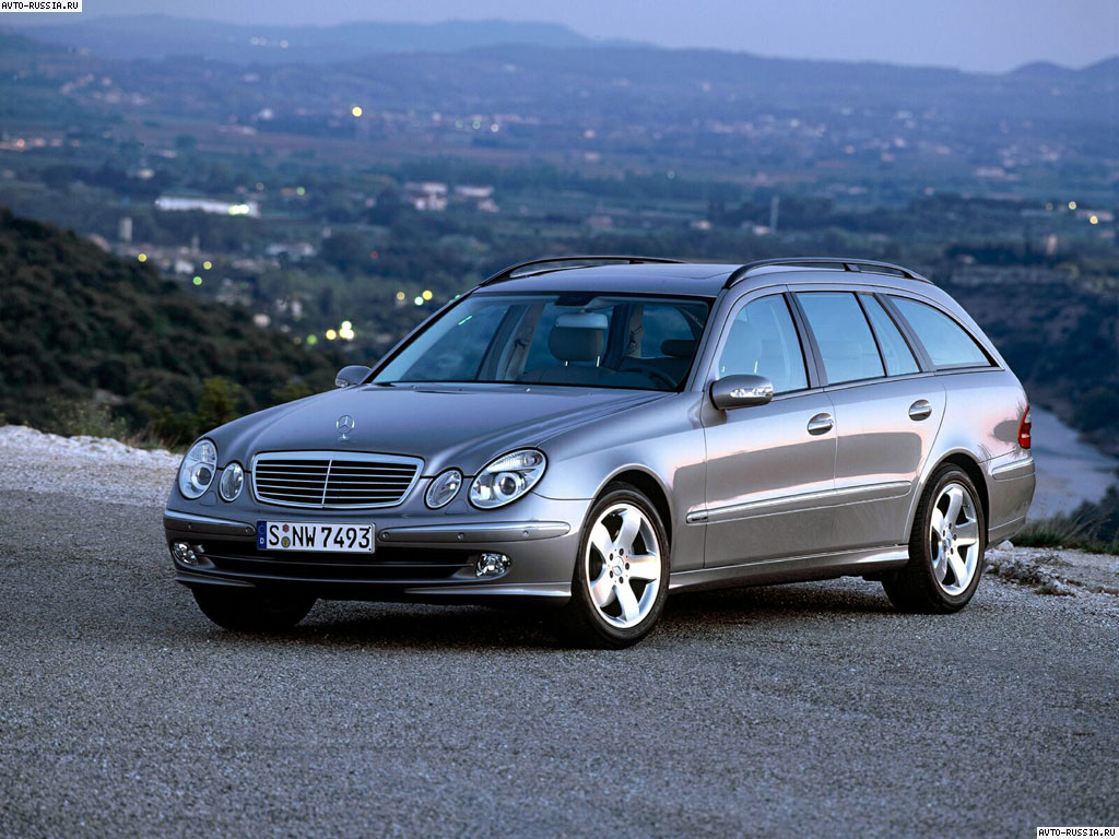 Mercedes E-class S211: 2 фото