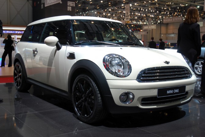 MINI One Clubman: 9 фото