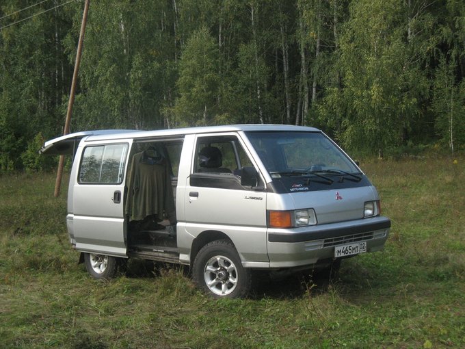 Mitsubishi L300: 3 фото