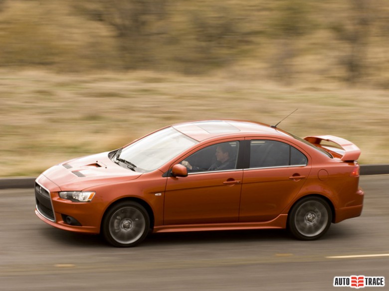 Mitsubishi Lancer X Ralliart: 11 фото