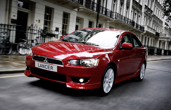 Mitsubishi Lancer: 9 фото