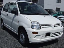 Mitsubishi Minica: 11 фото