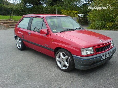 Opel Corsa A: 1 фото