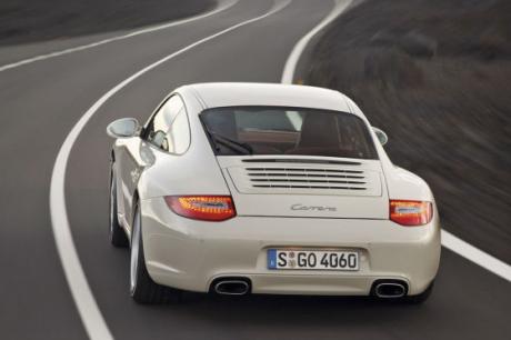 Porsche 911 Carrera 997: 10 фото