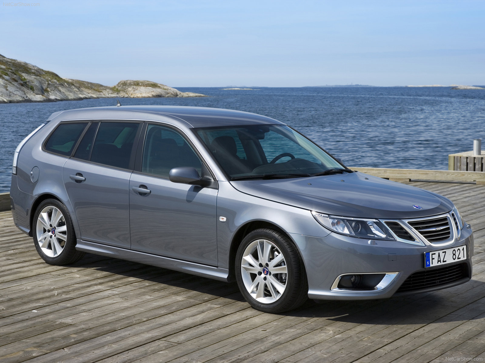 Saab 9-3 Sport Combi: 2 фото