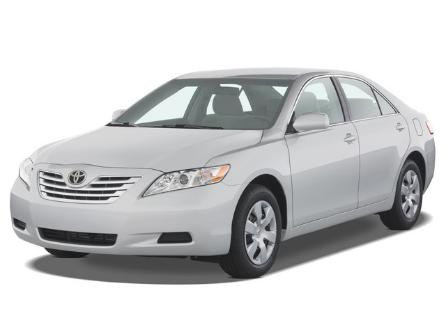 Toyota Camry I: 5 фото