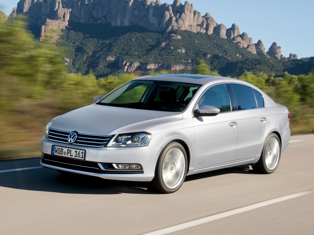 Volkswagen Passat B7: 5 фото